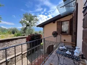 Casa Fornico 2, vista lago e patio - Bogliaco