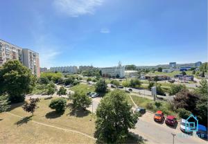 Panorama Apartment with Amazing View- 2 km to Baltic Sea, 15 Minutes to Gdańsk Old Town