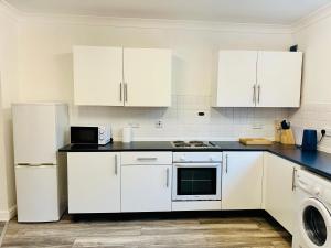 Spacious and Affordable City Center two beds flat