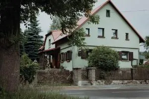 Noclegi Zielona Gęś - Leszczyniec