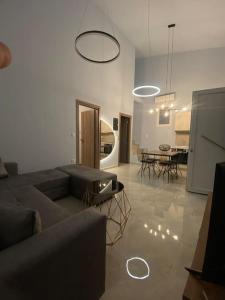 ADK Maison