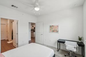 Spectra Parks 7310, Stunning Austin Oasis