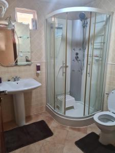 Maison moderne de 370m2 sur 3 étages