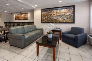 Microtel Inn & Suites by Wyndham Ann Arbor