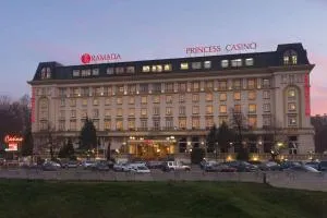 Ramada by Wyndham Plovdiv Trimontium - Perushtitsa