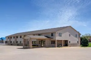 Super 8 by Wyndham Humboldt - Algona