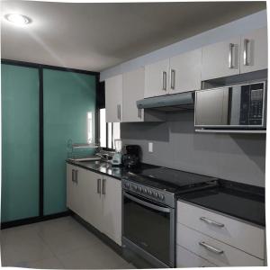 Lindo departamento con estacionamiento gratis