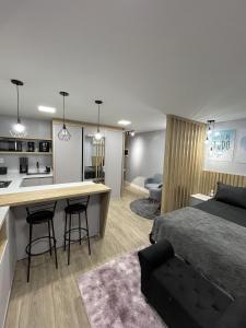 110 - Saint Sebastian Flat