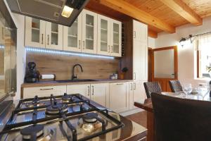 Holiday house with a parking space Sukosan, Zadar - 18279