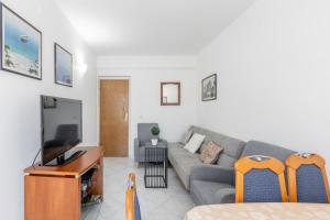 Apartments by the sea Zecevo Rtic, Rogoznica - 10334