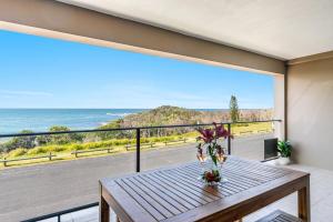 Convent Cove 3 - Views over Convent - Holiday Yamba