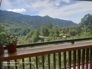 FRIX HOMESTAY and RESTAURANT