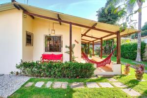 BH37- Barra Seca · BH37: ESTILO, CHARME E CONFORTO A 100 M DA PRAIA!
