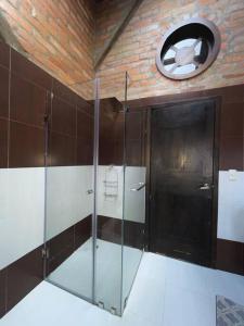 Bella casa estilo rustico moderno