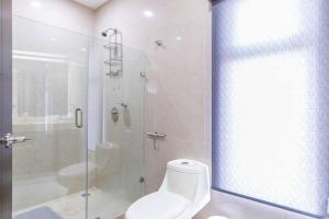 Lujo en las Alturas Dpto en Zona Tranquila