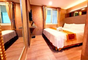 Gau Shan Ching Hotel