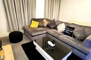 Very Cozy 1 bedroom flat - Farnworth