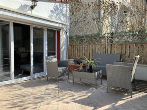 Maisons de vacances Little house 2 bedrooms -Terrace, Antony Center near Paris and Orly : photos des chambres
