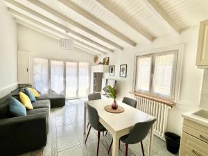 Little house 2 bedrooms -Terrace, Antony Center near Paris and Orly