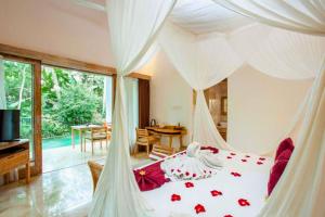 Kahiyang 1 BR Private Pool Villa ZN173