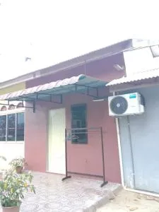 Roomstay D'Hiburan Kuala Rompin - Kampong Batu Berguling
