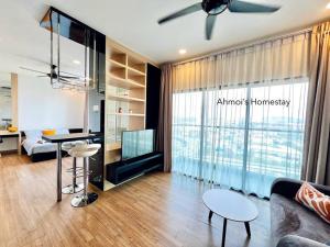Landmark Residence 1 - Studio for two, Pool View, Nice View