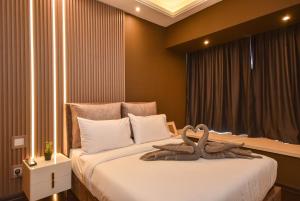 R&F Princess Cove by Nest Home