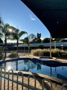 Tooleybuc Motel