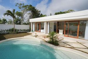 Tropical Bliss Charming 2-Bedroom Villa in Uluwatu