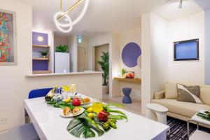 オープンセール 2棟貸切 最大20名ビーチまで車で4分 駐車場4台 tla&tdy ツインズロッジA棟B棟貸切