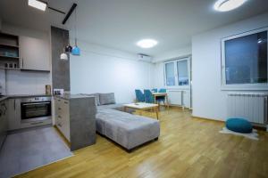 Peaceful and Calm Apartment with Free Private Garage