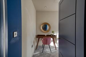 Renaissance 6 - 1 Bedroom Apartment in Southport