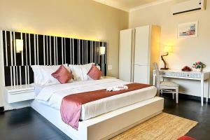 FabHotel Prime BT Wellness With Swimming Pool, Bar and Spa - Nr Morjim Beach