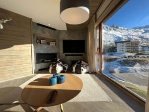 Penthouse élégant à Tignes Lavachet, 4 chambres, WiFi, 8 personnes - FR-1-641-72