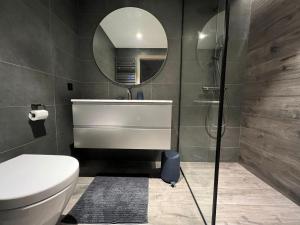 Penthouse élégant à Tignes Lavachet, 4 chambres, WiFi, 8 personnes - FR-1-641-72