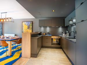 Appartement spacieux avec balcon - Tignes le Lac - FR-1-641-83