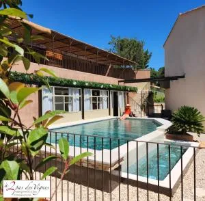 Les Maisons et le Spa de à 2 pas des vignes à Châteauneuf du Pape - Roquemaure
