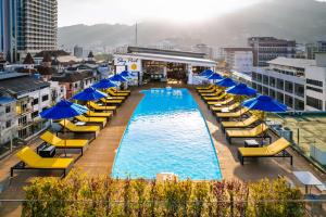 Days Inn by Wyndham Patong Beach