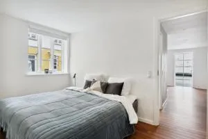 Hyggelig 2BR lejlighed m privat parkering - Gistrup