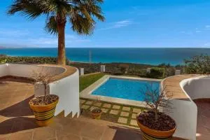 Andalus Villa with French charm next to Sotogrande - 萨比尼拉城堡