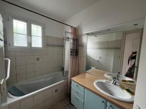 Maisons de vacances Maison a Vaux-sur-Mer : photos des chambres