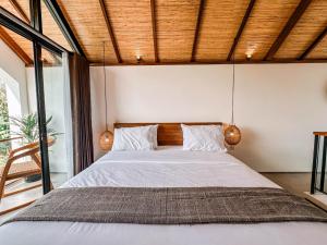 Golden Hour Villas - Paradiso