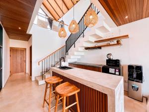 Golden Hour Villas - Paradiso