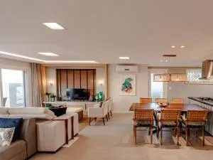 Casa espetacular à beira mar AP8568 - Itajubá