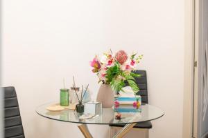 Complex Omnia - Apartamente Husi