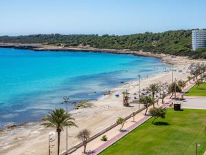 Inviting apartment in Cala Millor