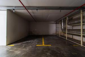 Flexible SelfCheckIns 92 - Zagreb - Parking - Loggia - Bedroom