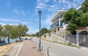 Stunning Home In Rab With Jacuzzi