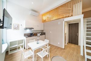 "Le Fleur de Coton" Joli T1 Lumineux et Climatisé Prox Gare Métro Tram