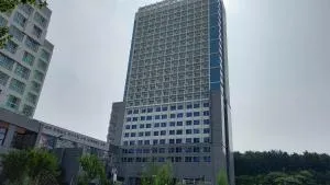 인천공항 운서역 5분 스카이탑 레지던스 호탤 태라스 롯데마트 무료주차 신축풀옵션 - Jeonso-dong